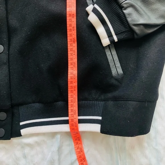 Nike Black and White Striped Collar Jacket